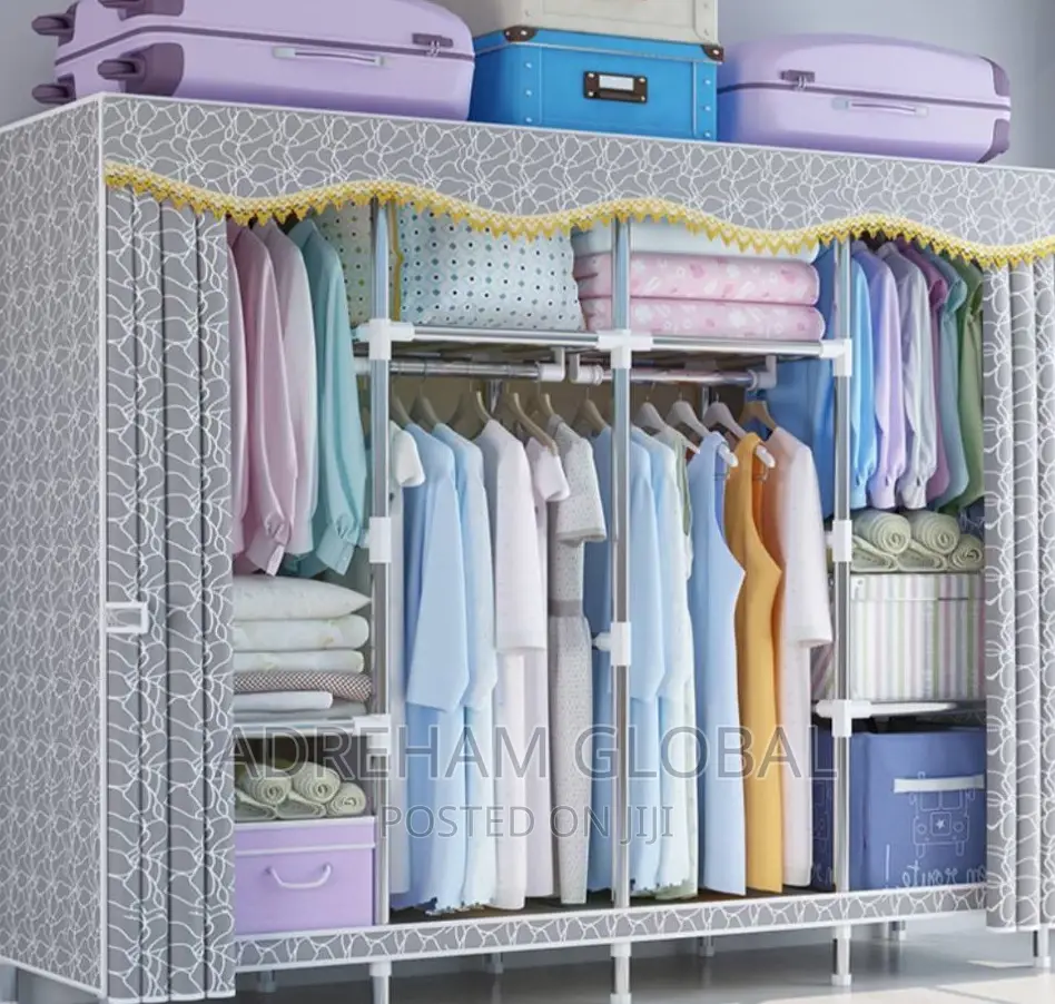 4 Columns Bedroom Wardrobe With Cover
