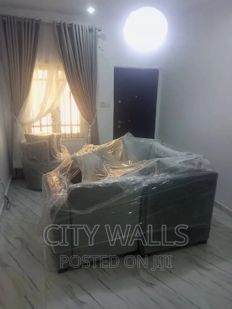 Furnished 4bdrm Townhouse / Terrace in Meridian Park Estate, Awoyaya