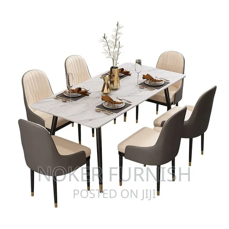 Set of Dining Table With Chairs