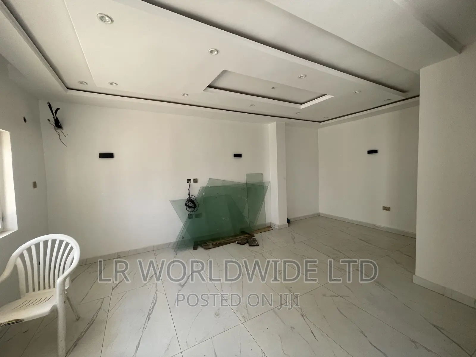 4bdrm Townhouse/Terrace in Jahi for Sale