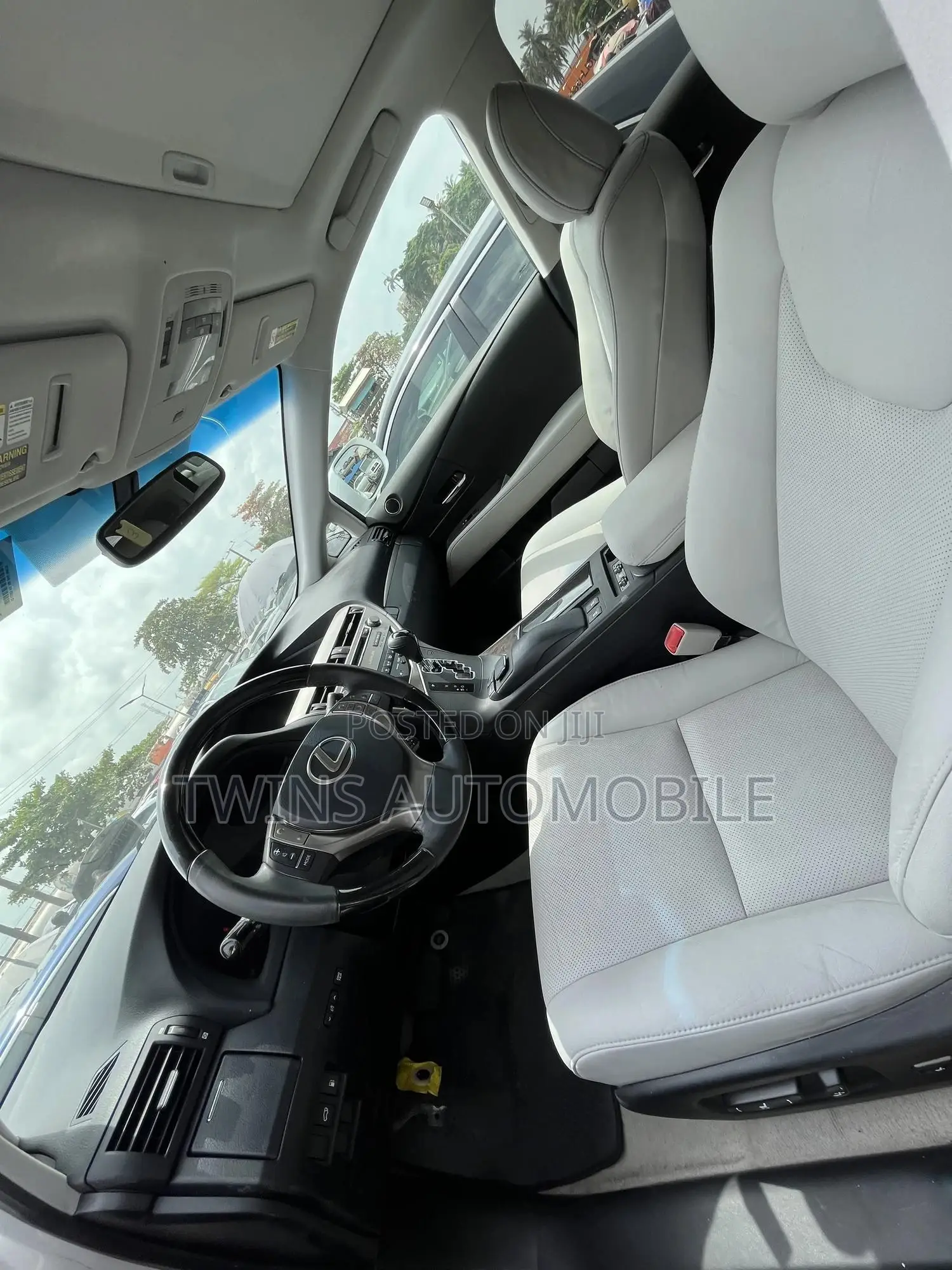 Lexus RX 350 AWD 2013 White