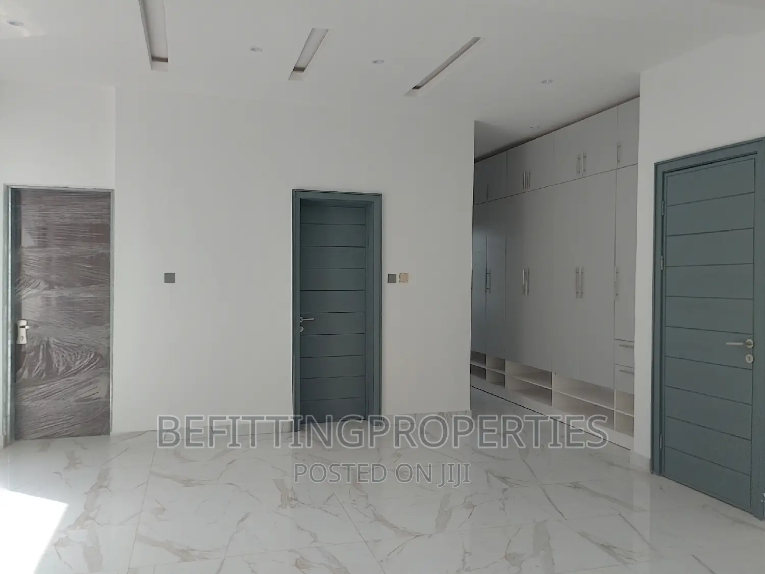 Furnished 4bdrm Duplex in Ikeja for sale