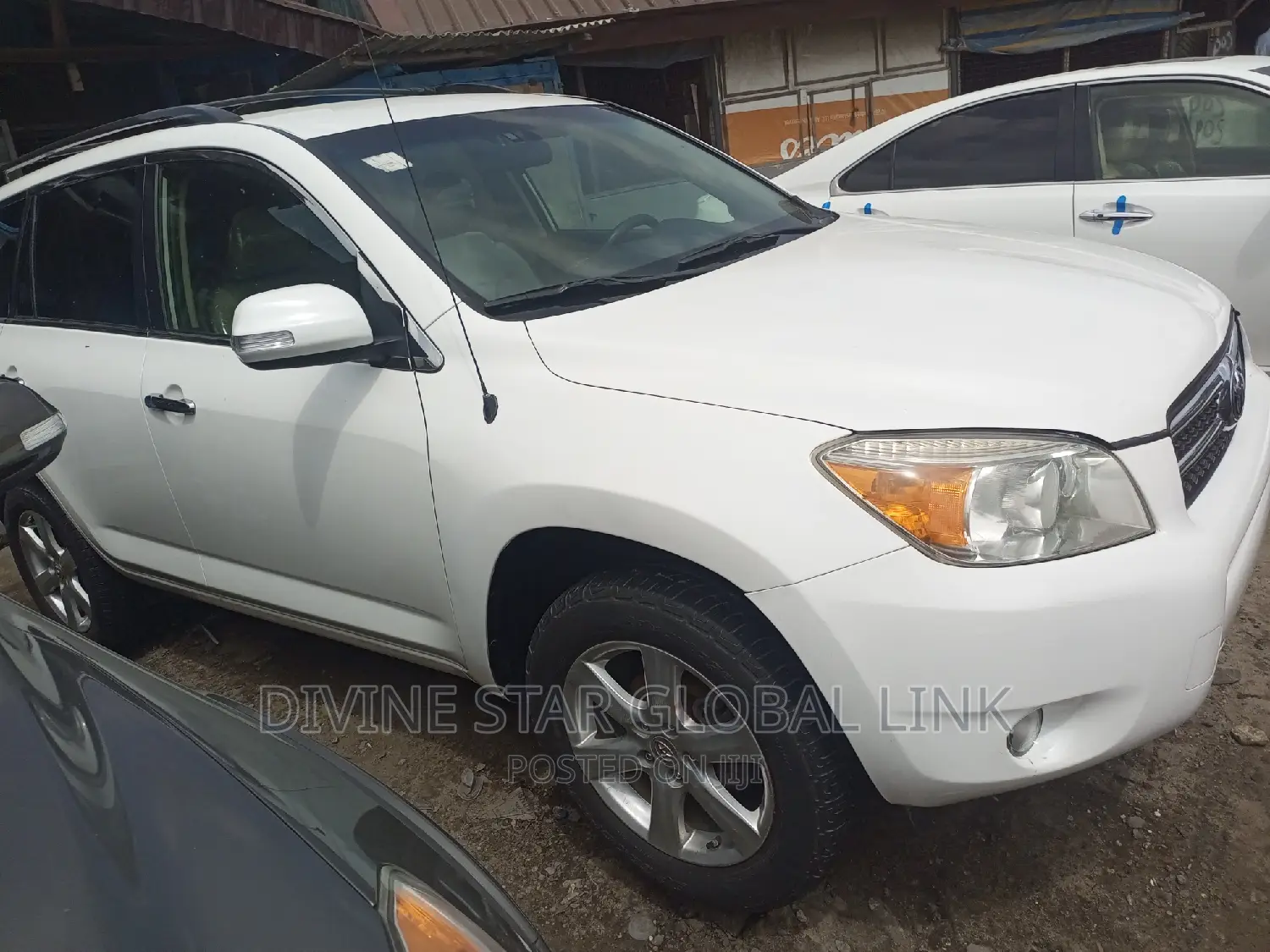 Toyota RAV4 Limited 2008 White