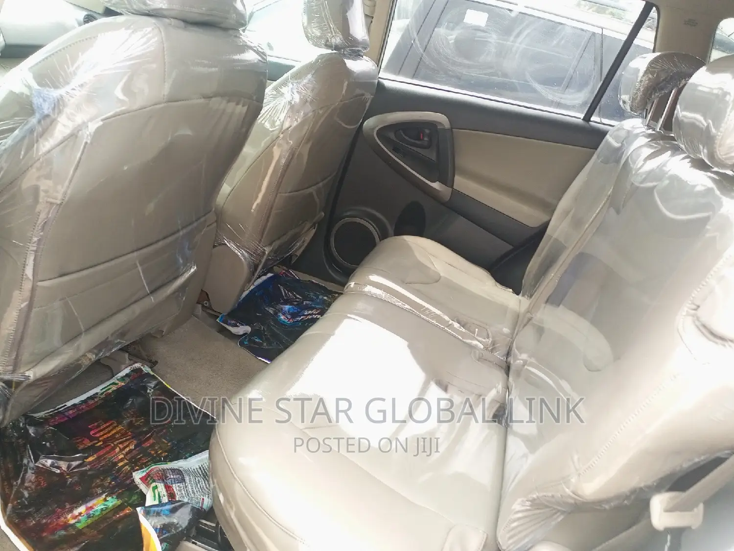 Toyota RAV4 Limited 2008 White