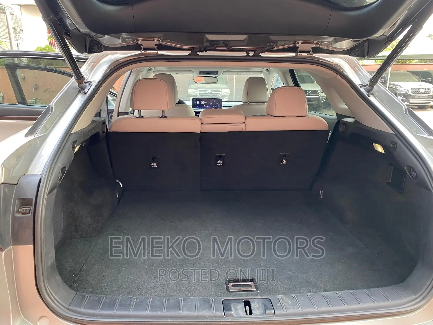 Lexus RX 350 4WD 2021 Gray