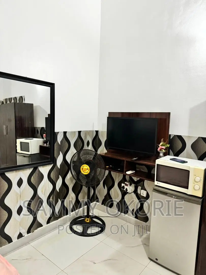 Furnished Room for Daily, Weekly and Monthly