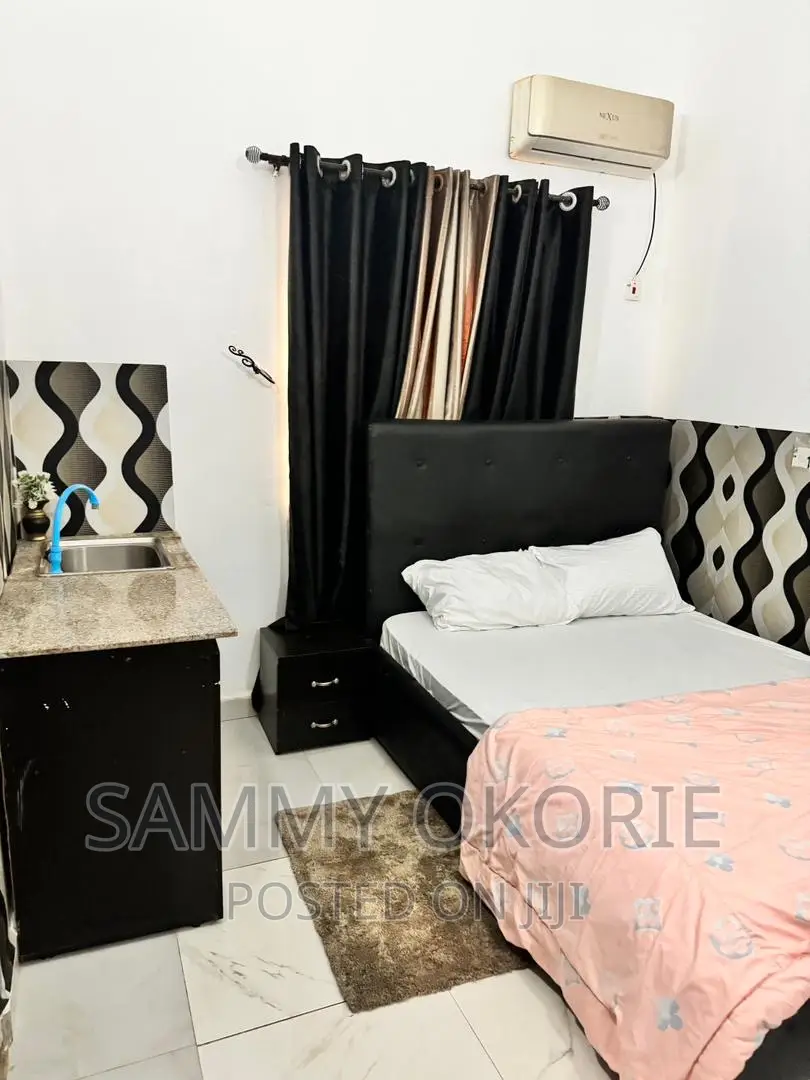 Furnished Room for Daily, Weekly and Monthly