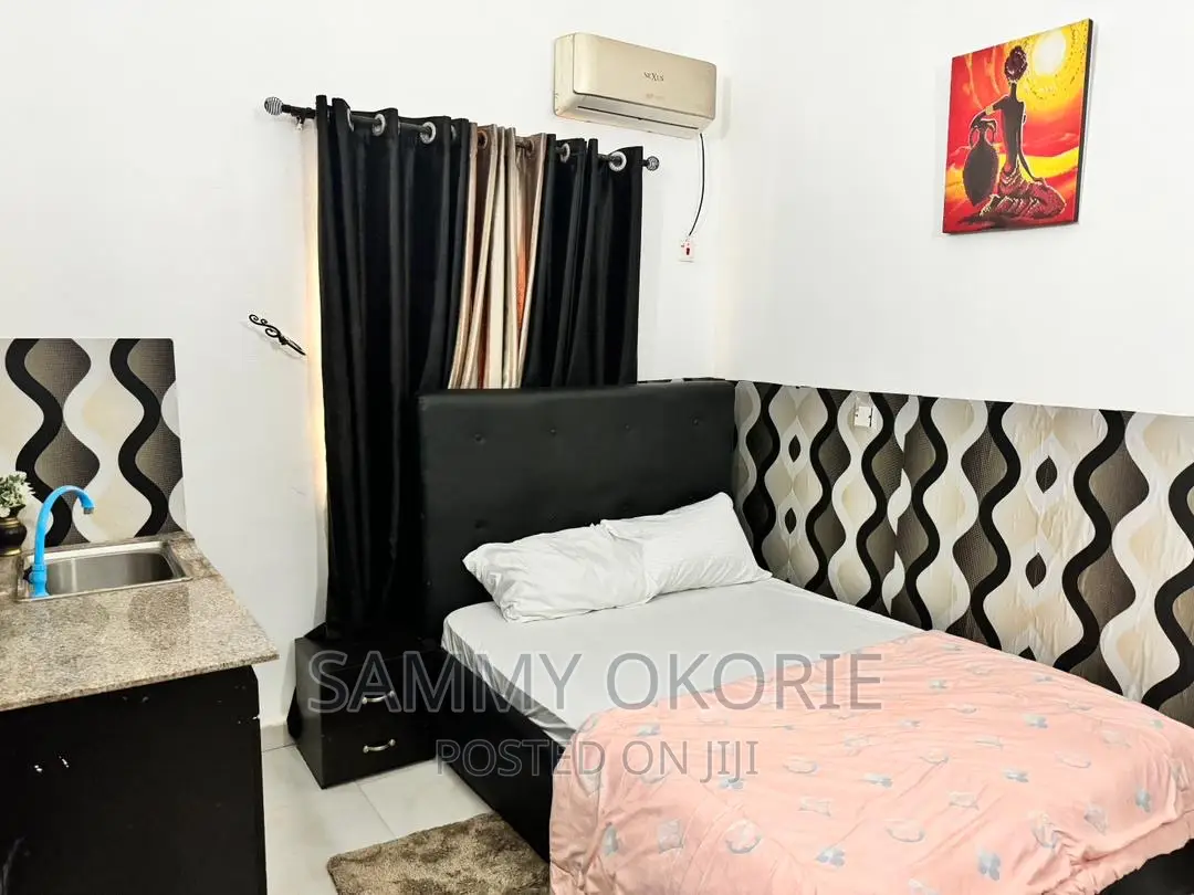 Furnished Room for Daily, Weekly and Monthly