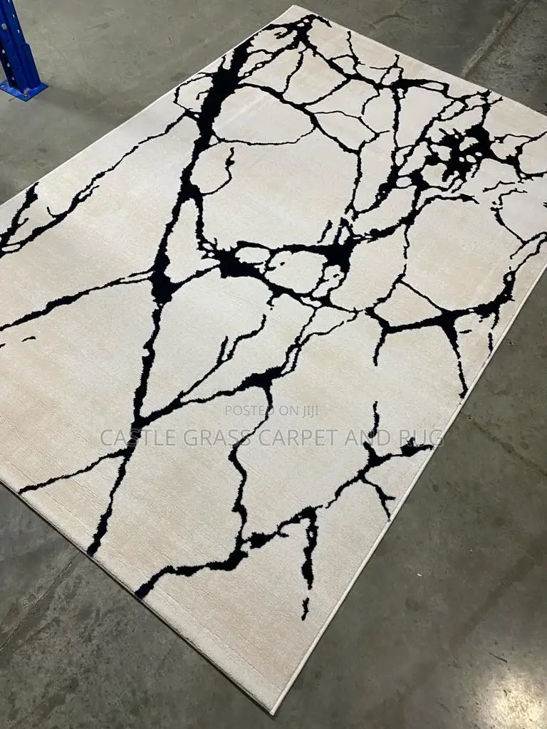 Center Rugs Available in 5by7, 4by6 and 7by10
