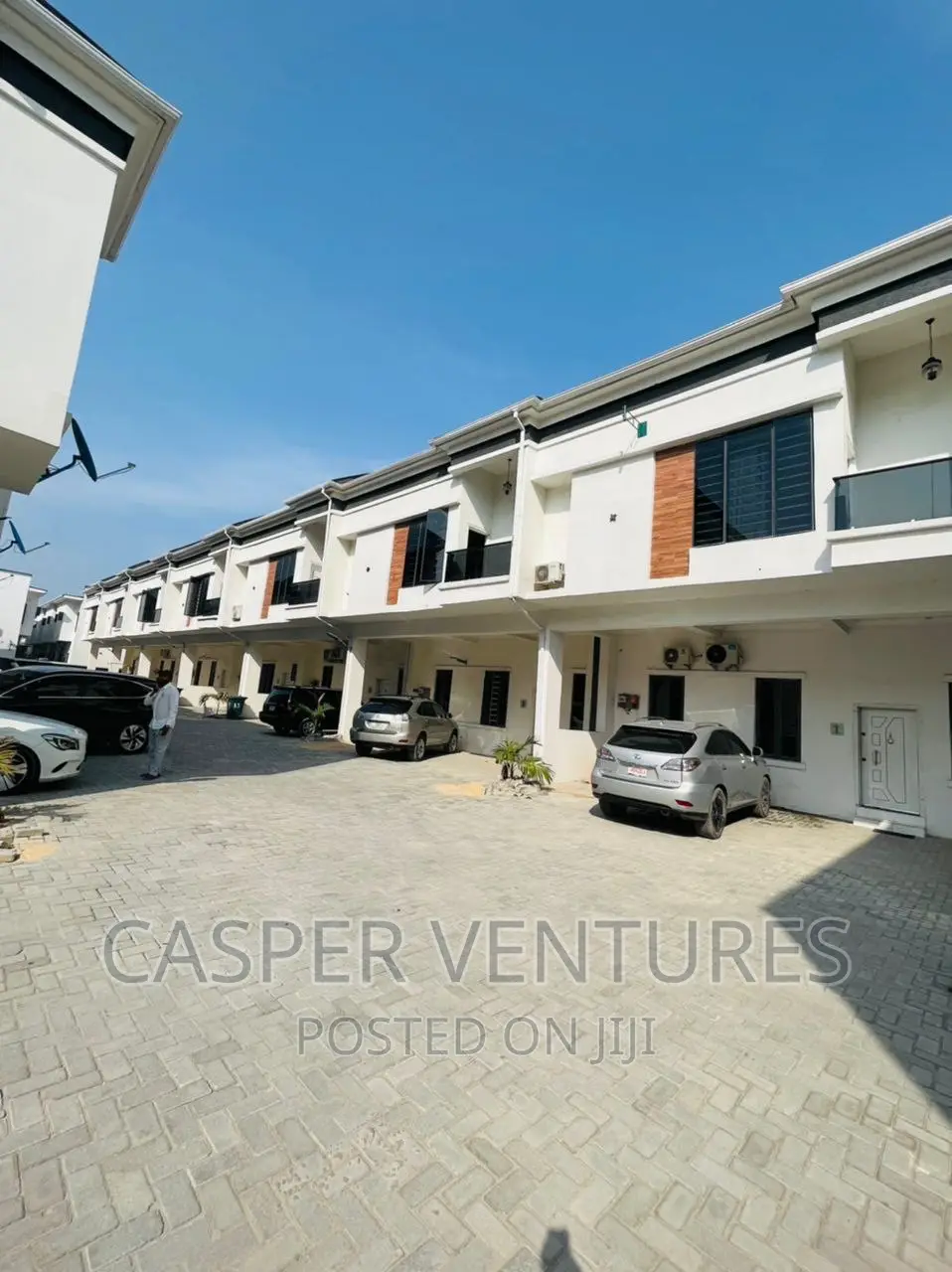 Studio Apartment in Orchid, Chevron for rent