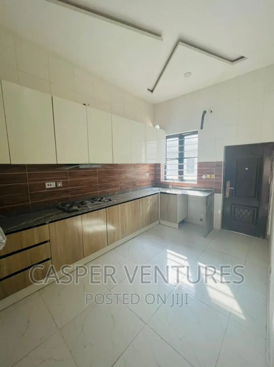 Studio Apartment in Orchid, Chevron for rent
