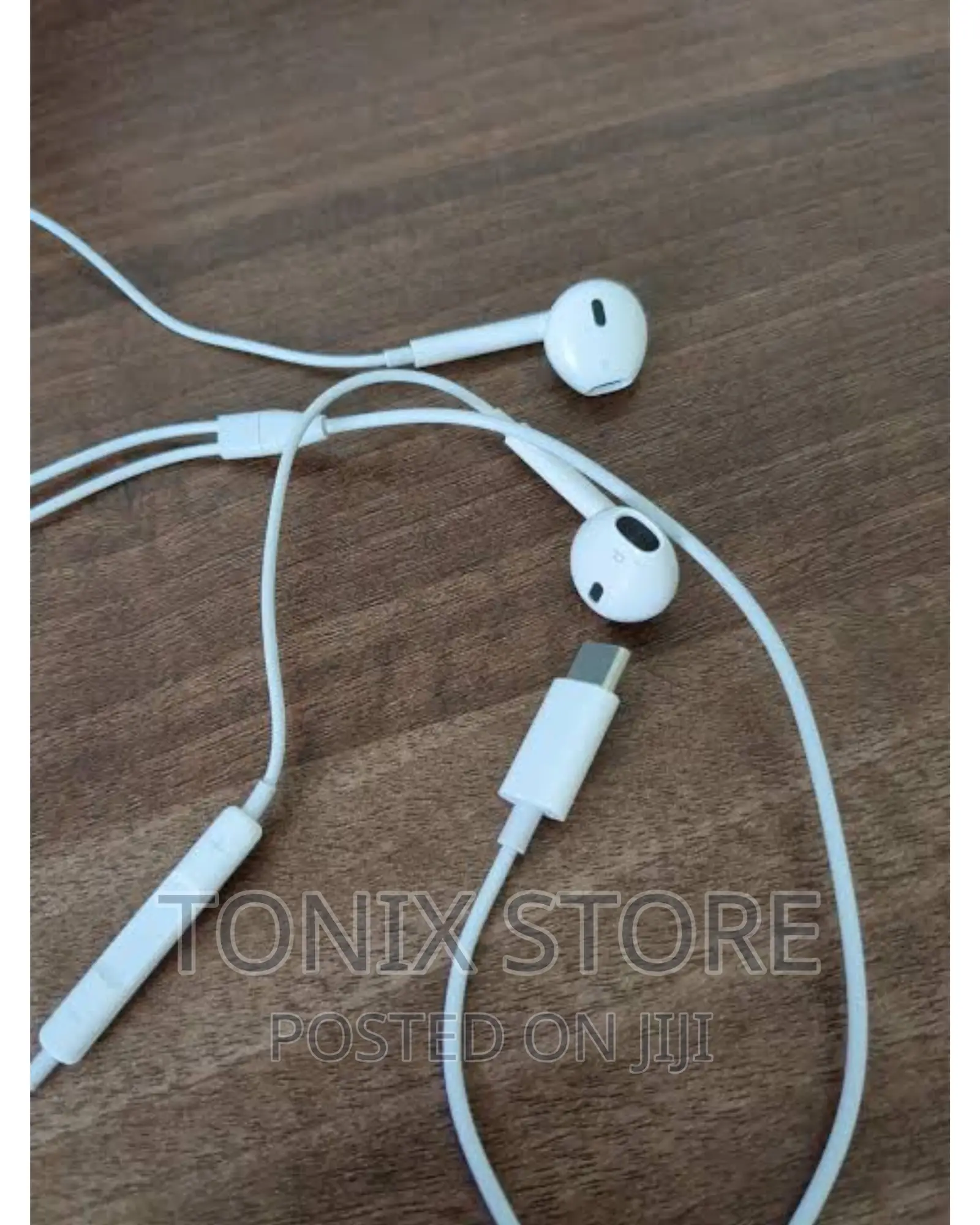 Apple Type C Earpiece for 15 Series