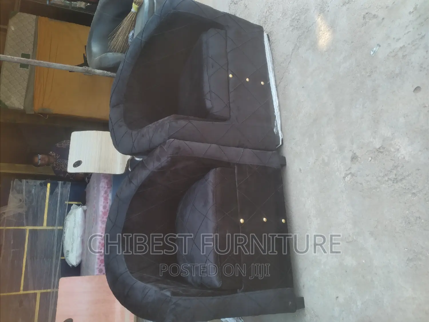 Quality Single Seater Ulphostery Padded Sofa Fabric Chair