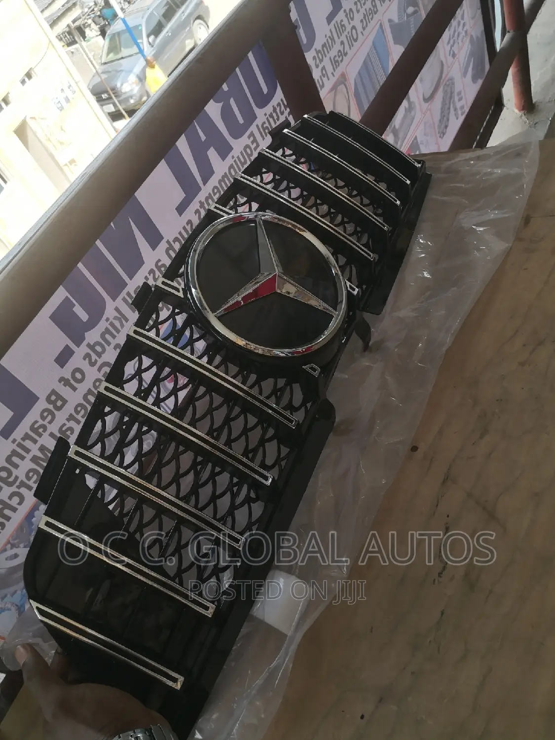 Front Grill Ml 350 164 2008