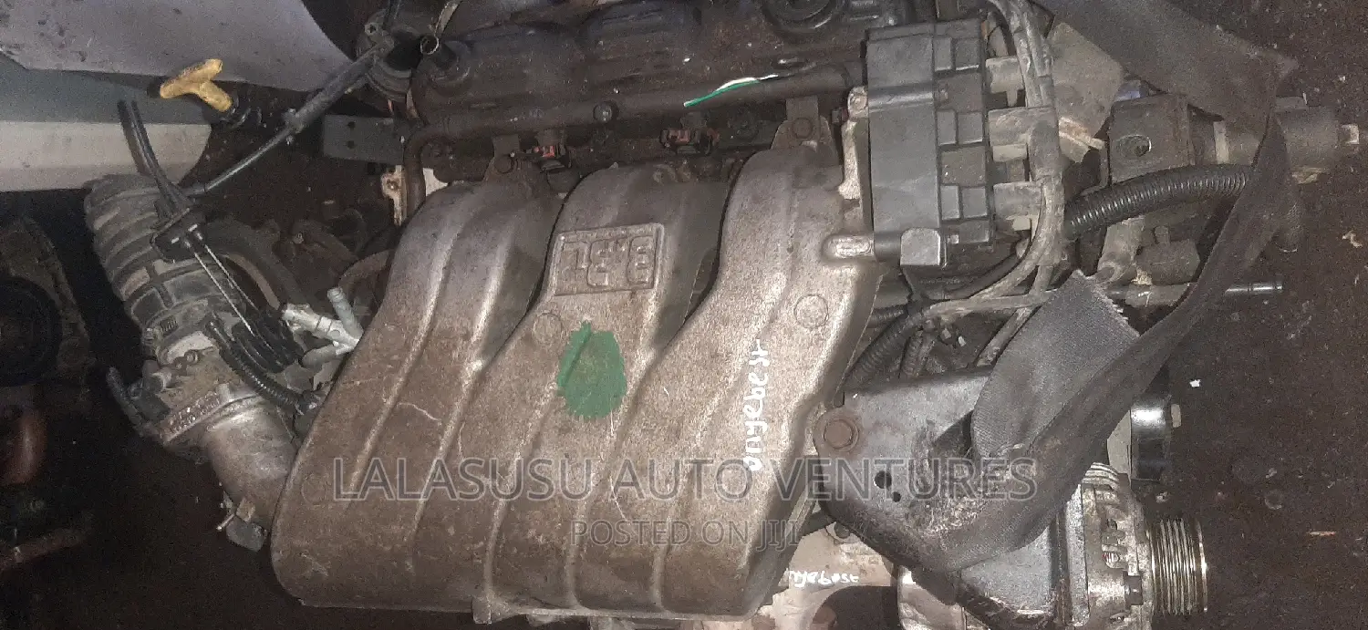 Complete Engine and Transmision Chrysler Voyager 3.3 96model