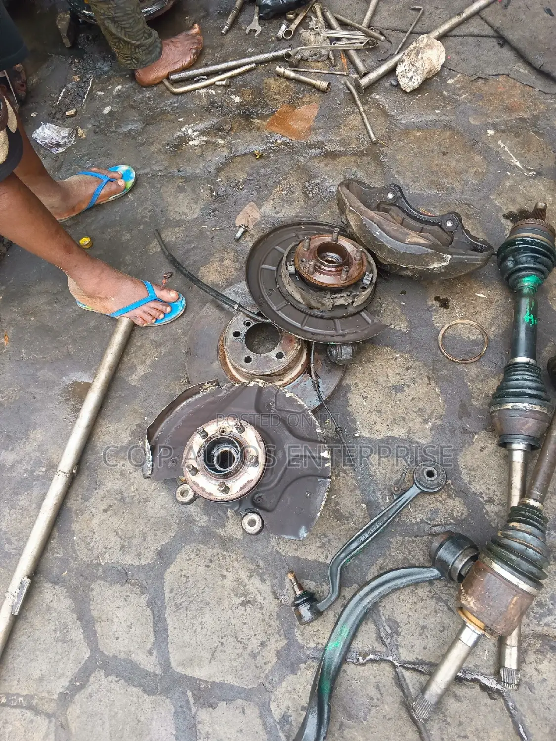 Hubs,Arms,Brake Pads,Brake Discs,Shaft for Range Rover Sport
