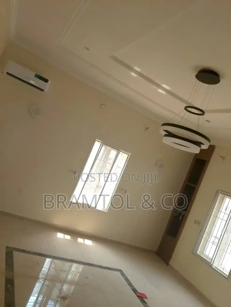 3bdrm Block of Flats in Katampe Extension for sale