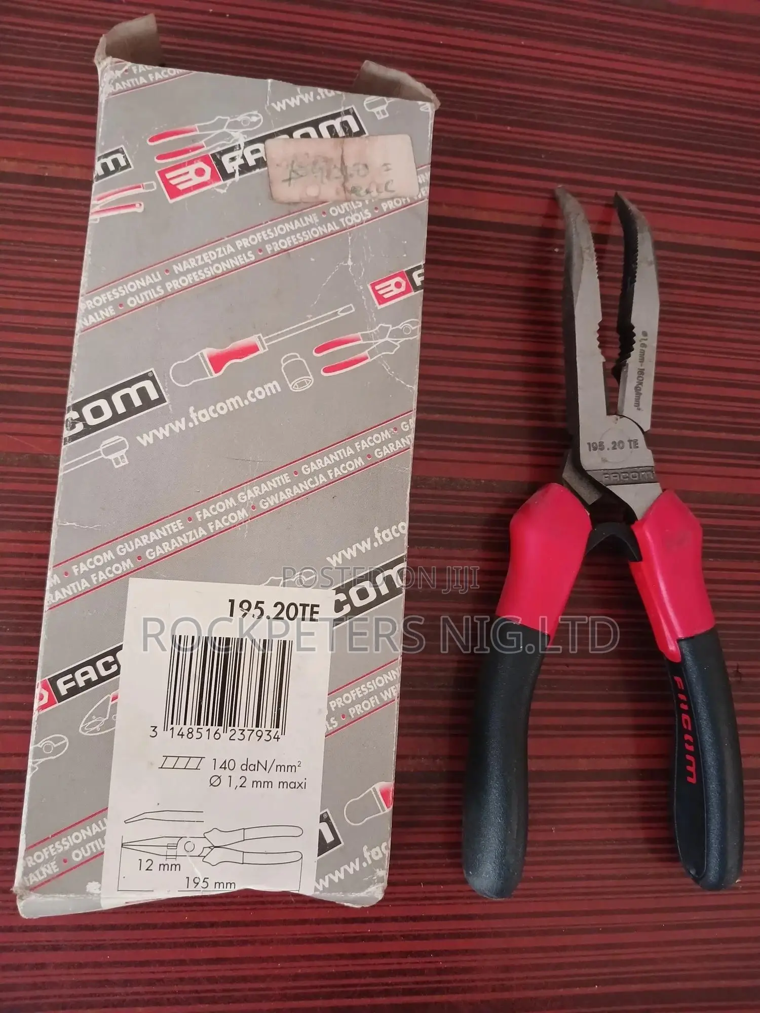 Facom Half-round Nose Pliers 195.20TE 200 Mm Long