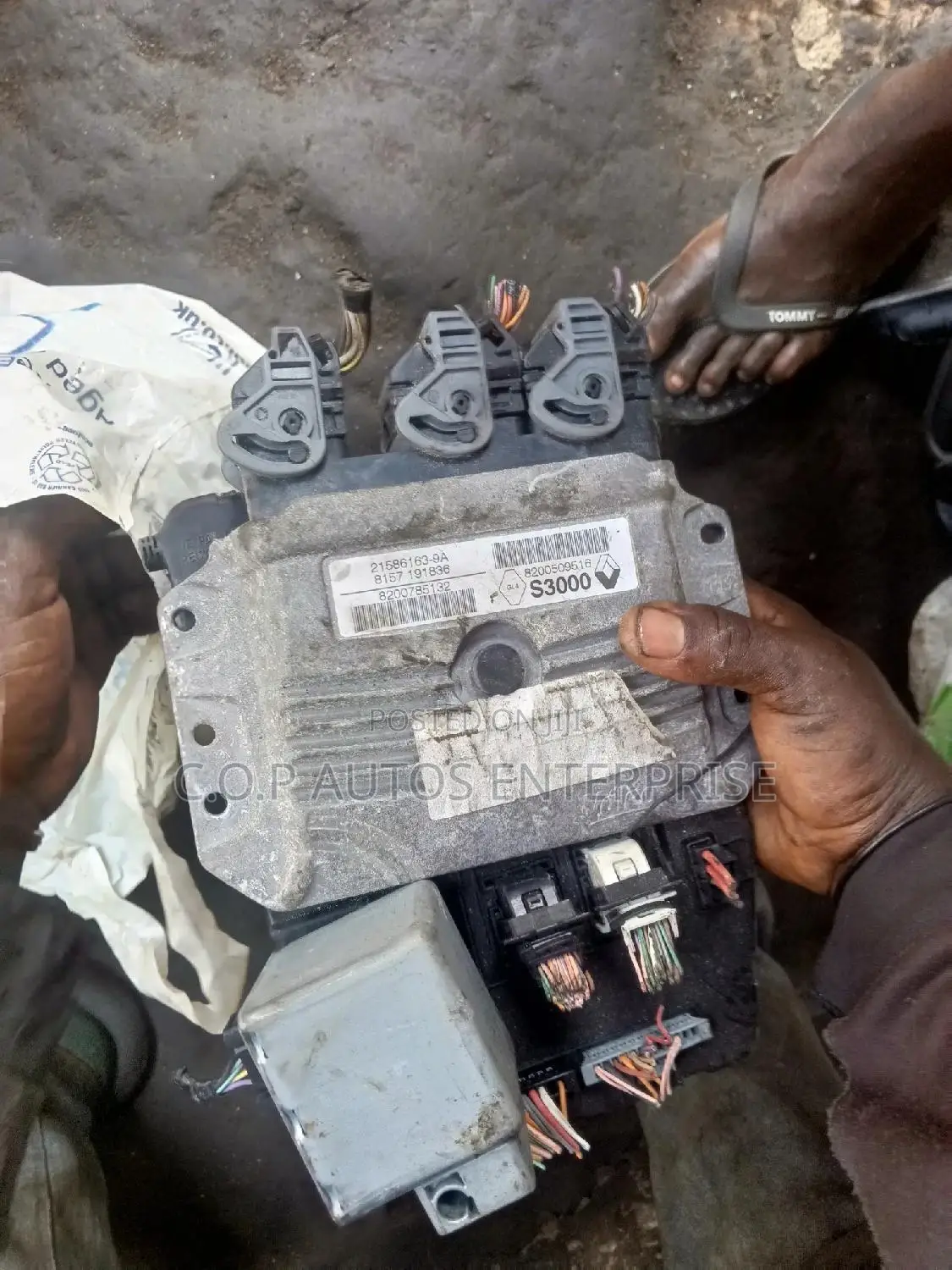 Complete Unit of Brainbox Renault Megane Scenic Logan Duster