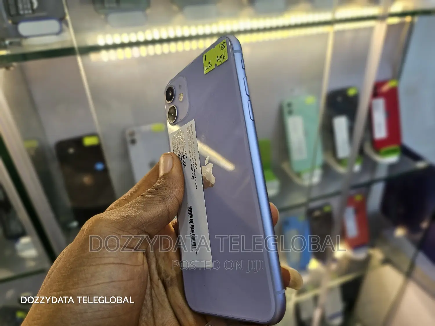 Apple iPhone 11 64 GB Purple