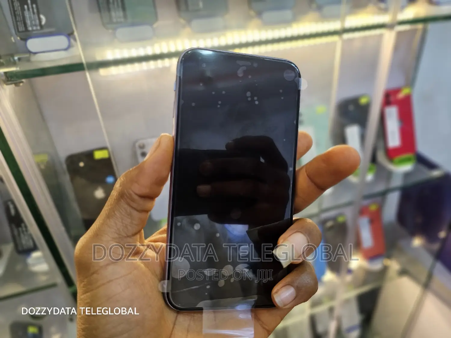 Apple iPhone 11 64 GB Purple