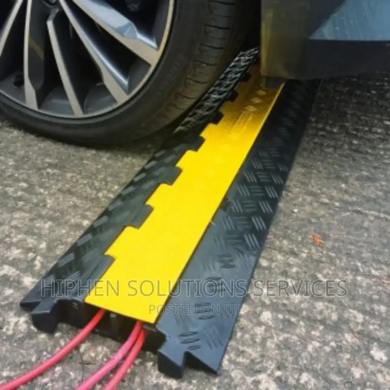 Heavy Duty Traffic Speed Bump Hose Cord Protective Cover