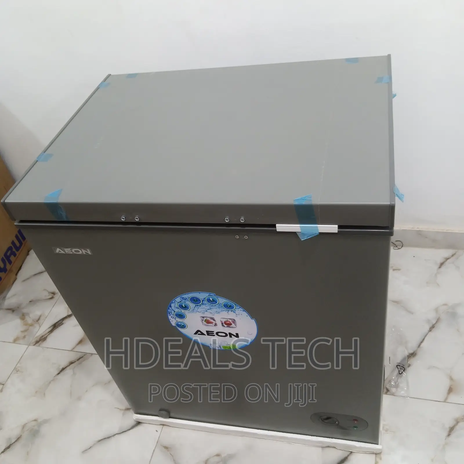 Grand Aeon Chest Freezer 150 Litres