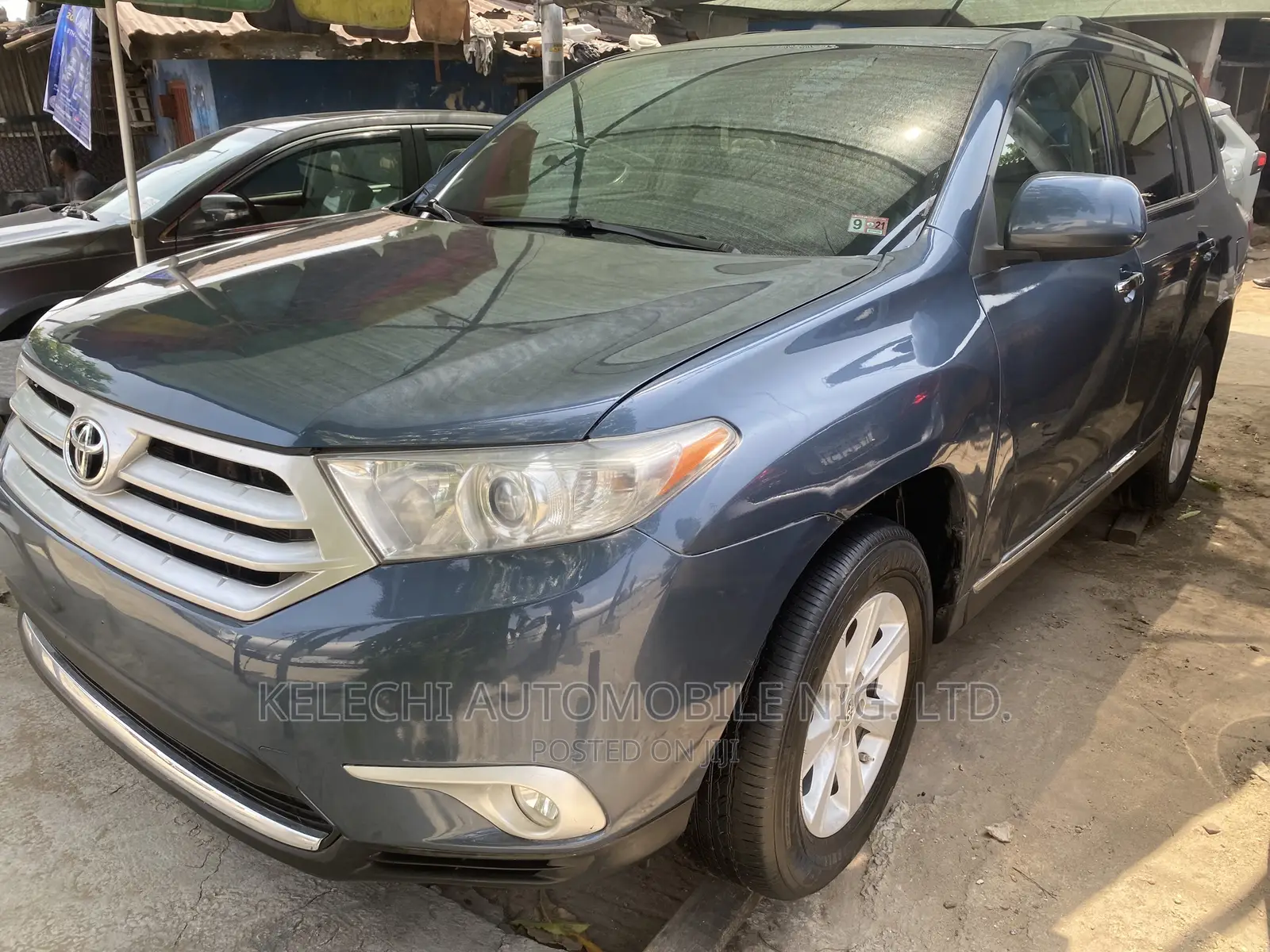 Toyota Highlander 3.5L 4WD 2013 Blue
