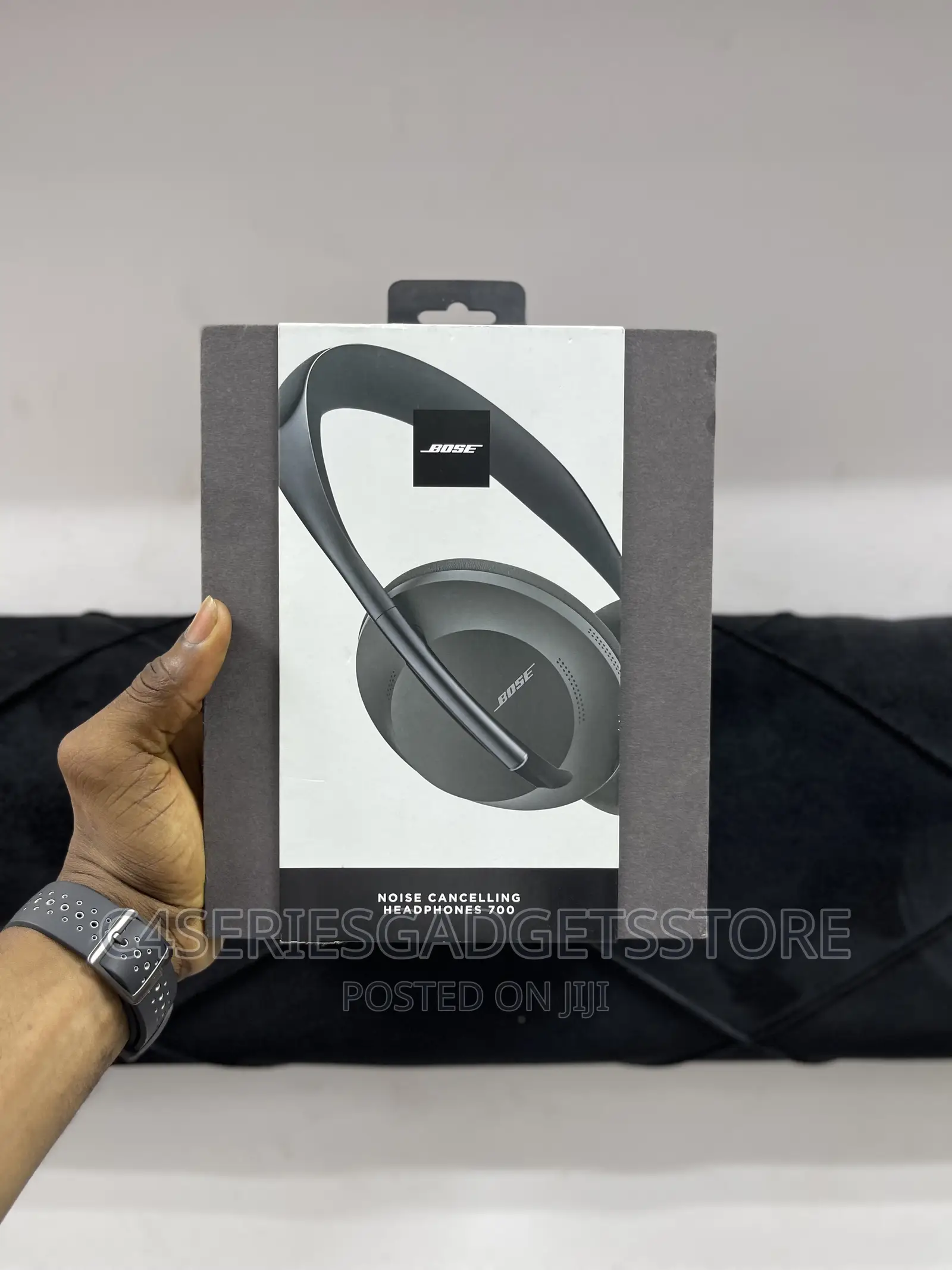 Bose Noise Canceling 700
