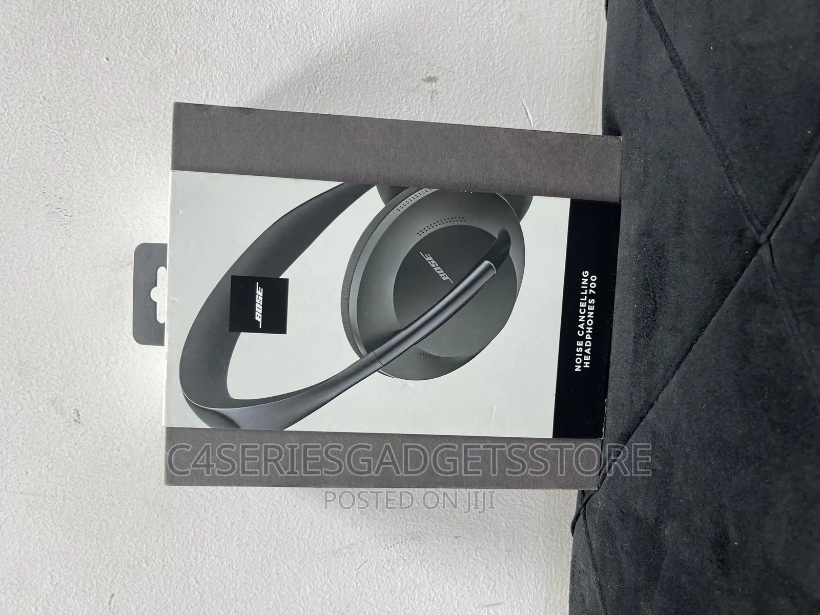 Bose Noise Canceling 700