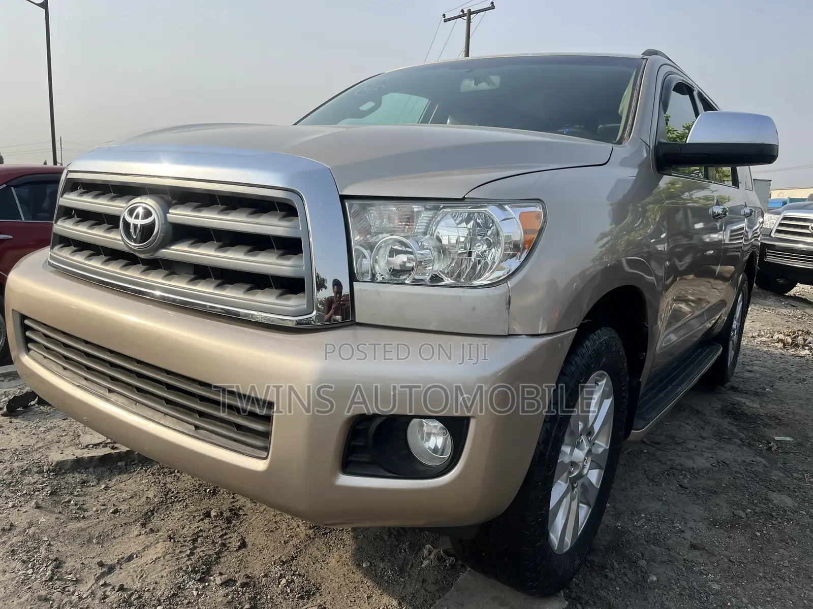 Toyota Sequoia 2011 Gold