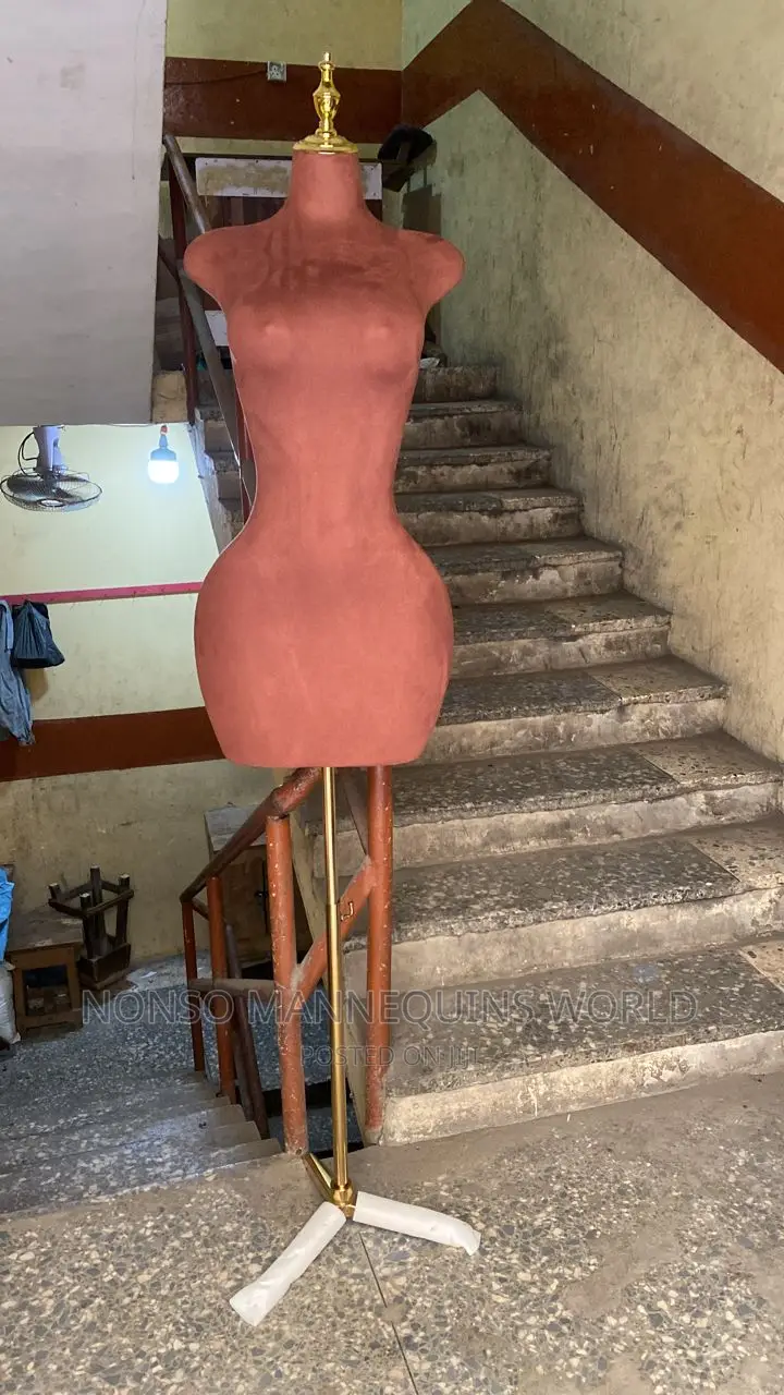 Fully Pinnable Bbl Big Hips Dressform
