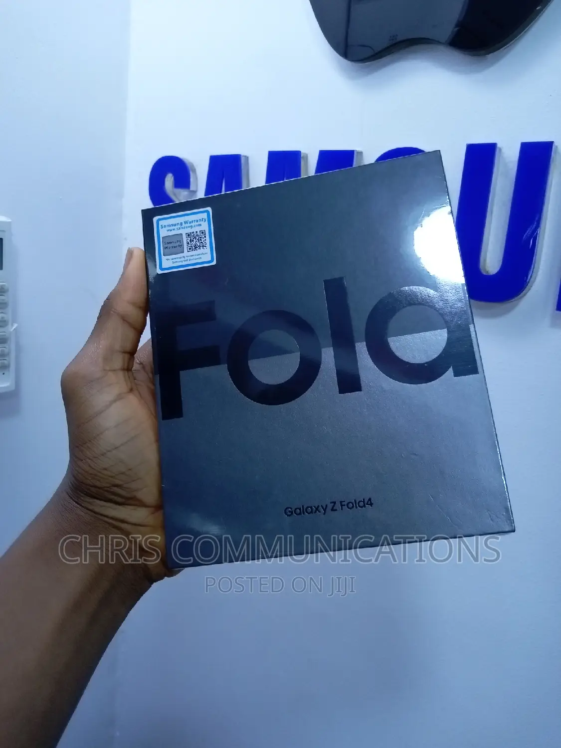 New Samsung Galaxy Z Fold4 256 GB Gray