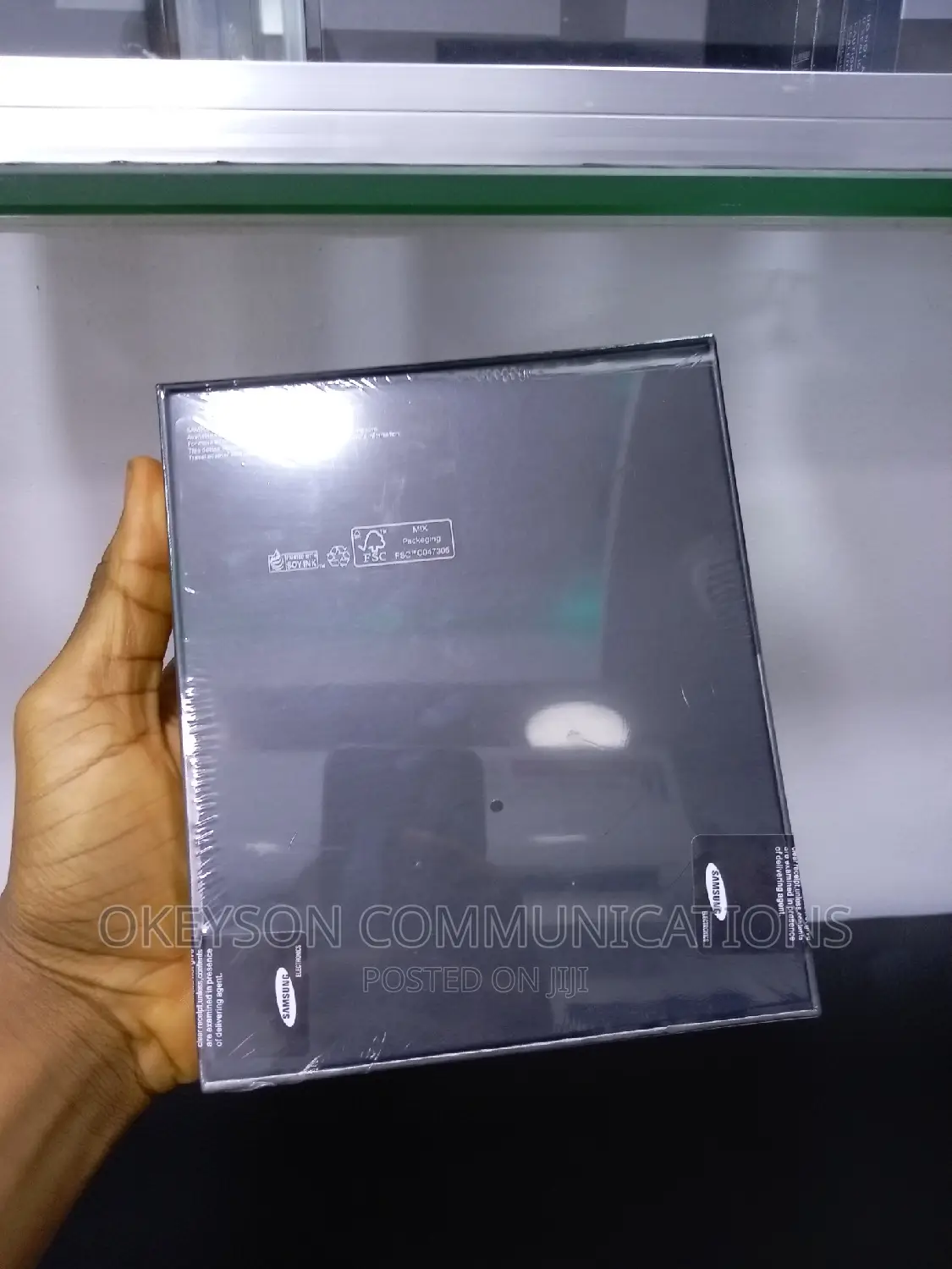 New Samsung Galaxy Z Fold4 256 GB White