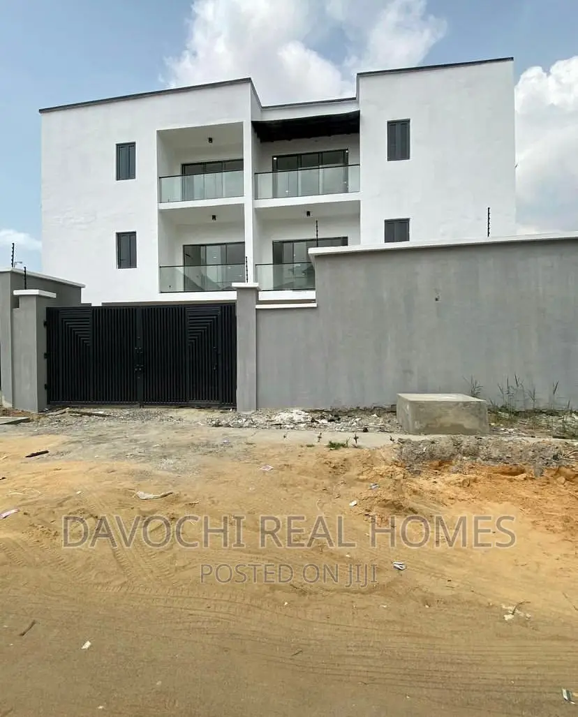 2bdrm Apartment in Ikate, Lekki for rent