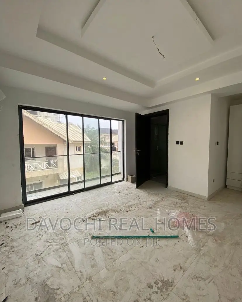 2bdrm Apartment in Ikate, Lekki for rent