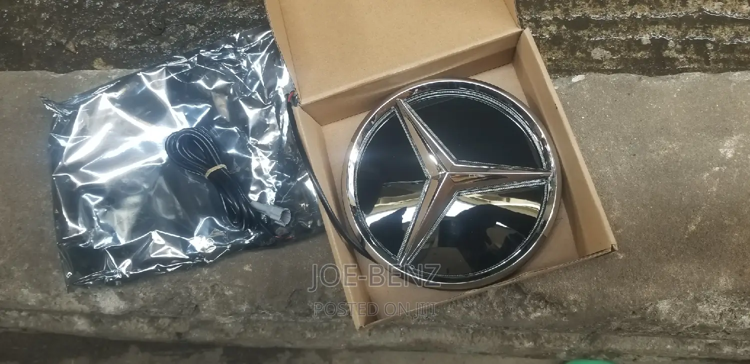 C300 2013 Front Grill LED Light Logo