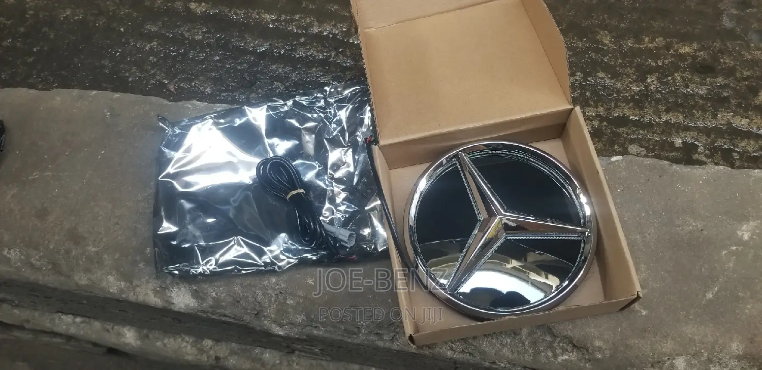 C300 2013 Front Grill LED Light Logo