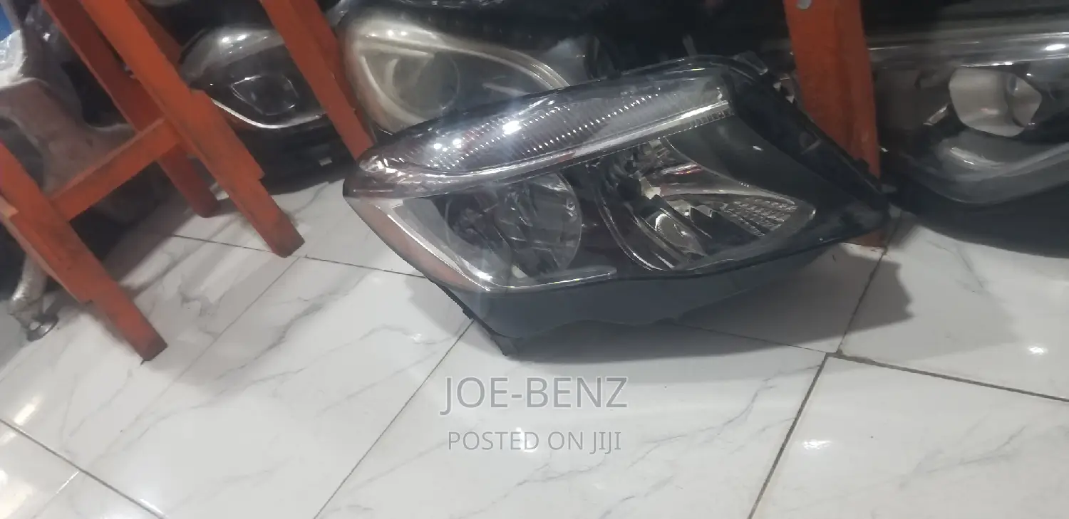 GLA250 Set of Non LED Headlights American