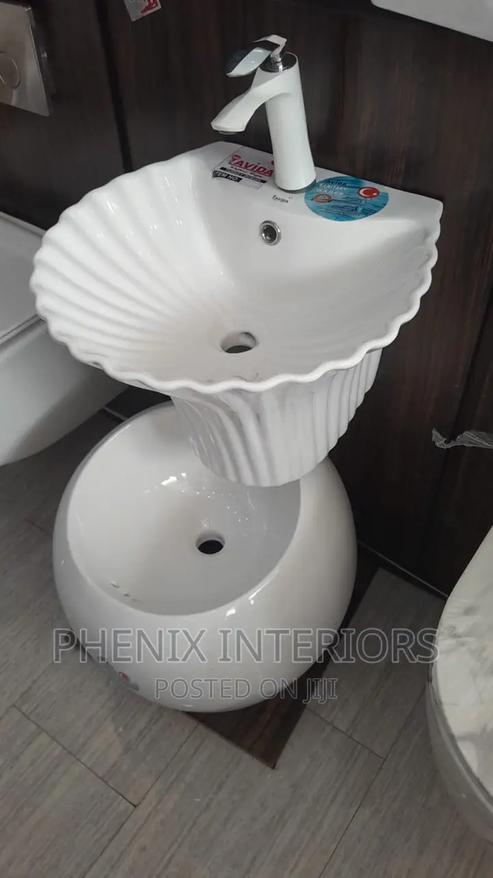 Wall Hung Basin