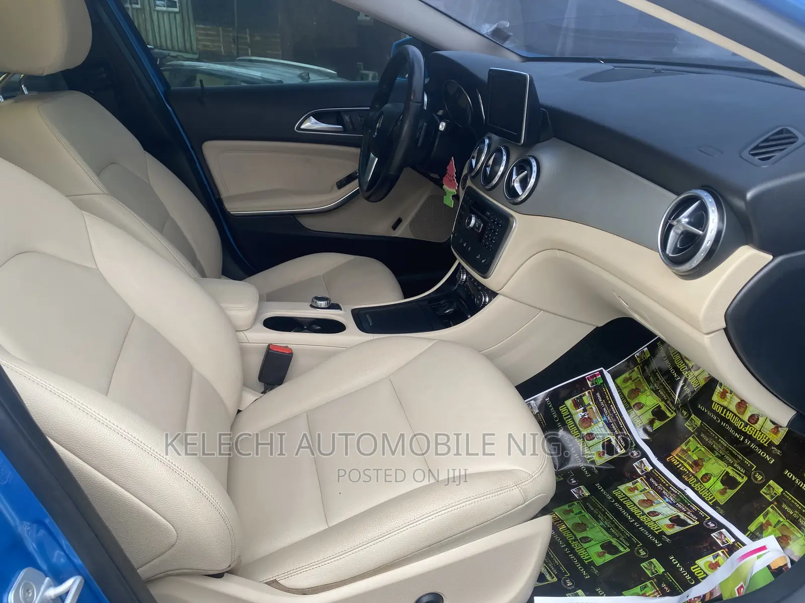 Mercedes-Benz GLA 250 2017 Blue