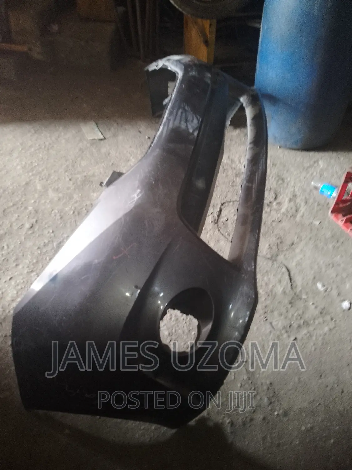 Empty Front Bumper Toyota Sienna 2015 Model