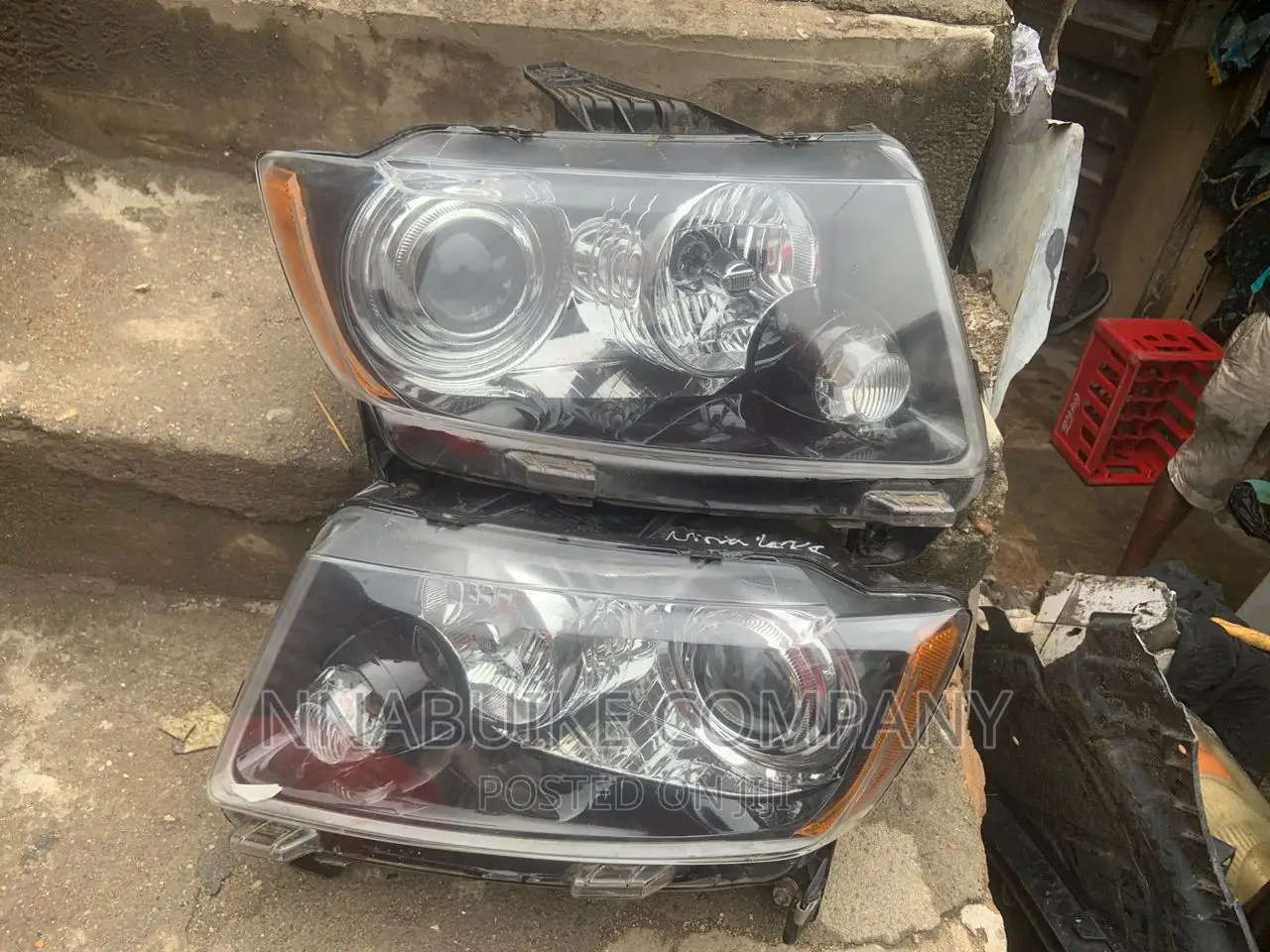 Jeep Cherokee Headlamp 2014