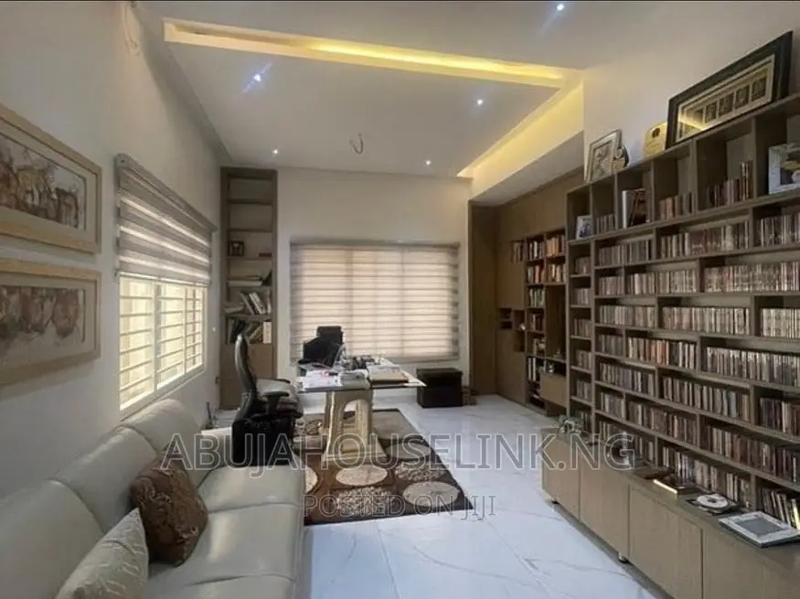 Furnished 5bdrm Duplex in Guzape Main Abuja for sale