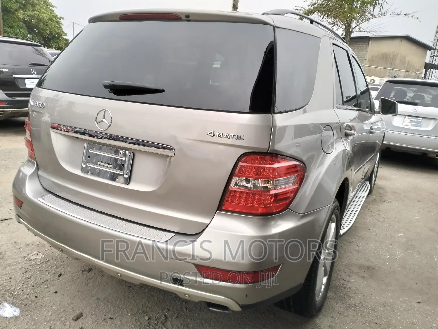 Mercedes-Benz M Class ML 350 4x2 2011 Gray