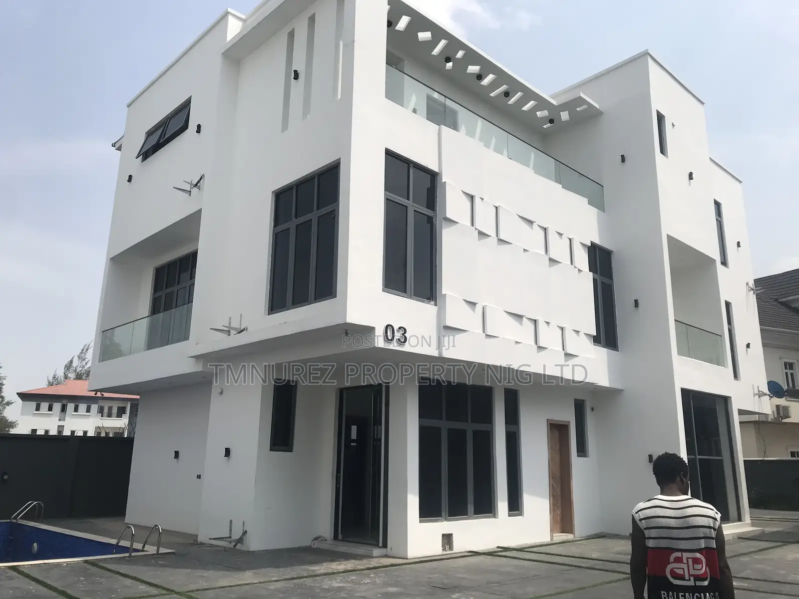 Furnished 5bdrm Duplex in Osapa london for sale