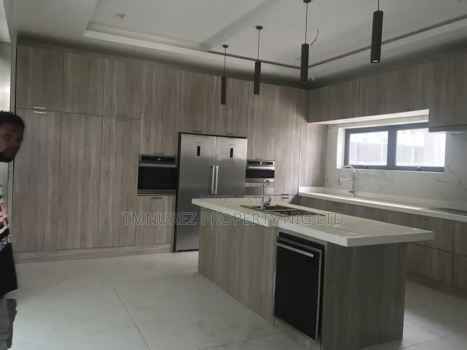 Furnished 5bdrm Duplex in Osapa london for sale