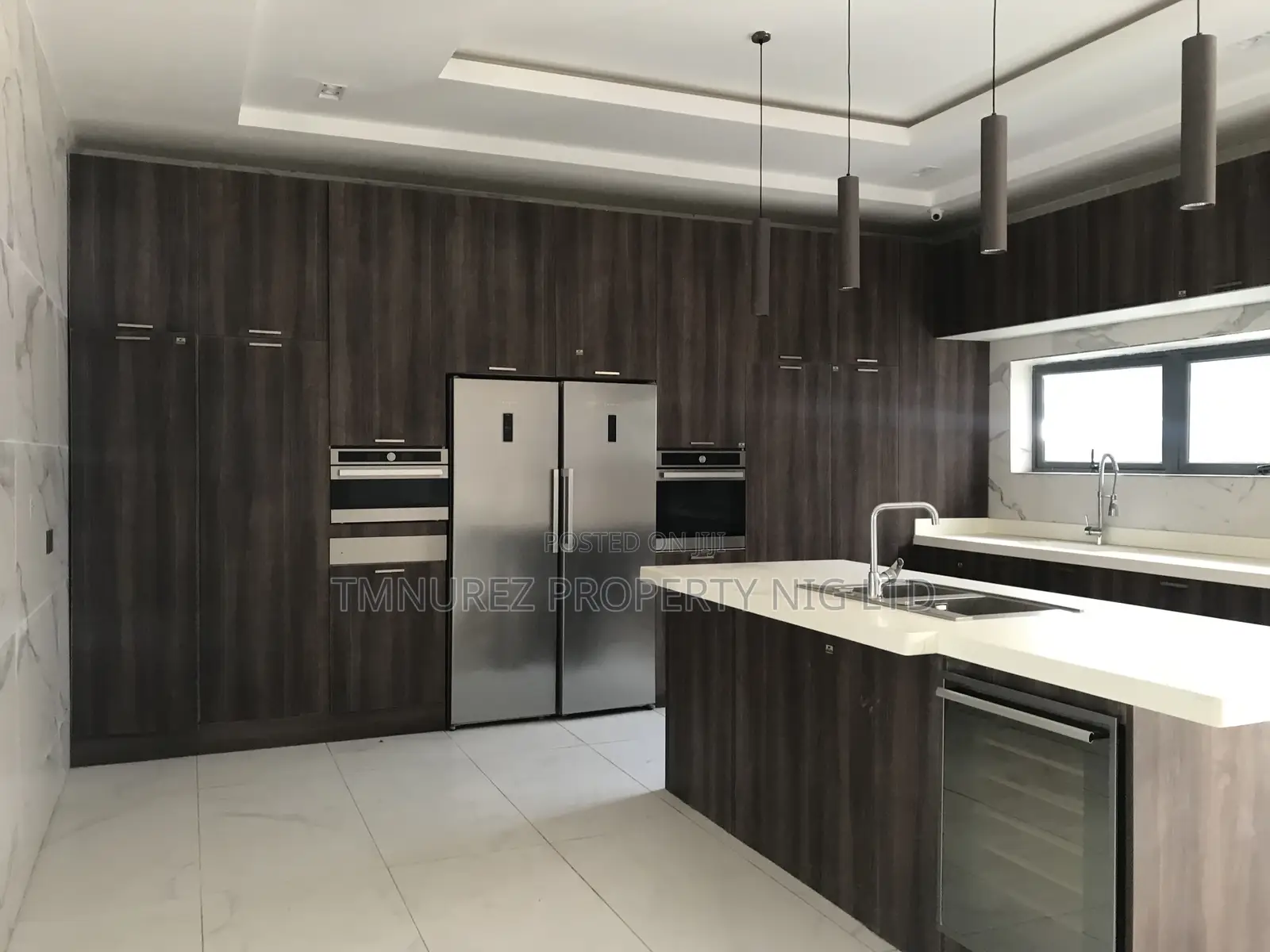Furnished 5bdrm Duplex in Osapa london for sale