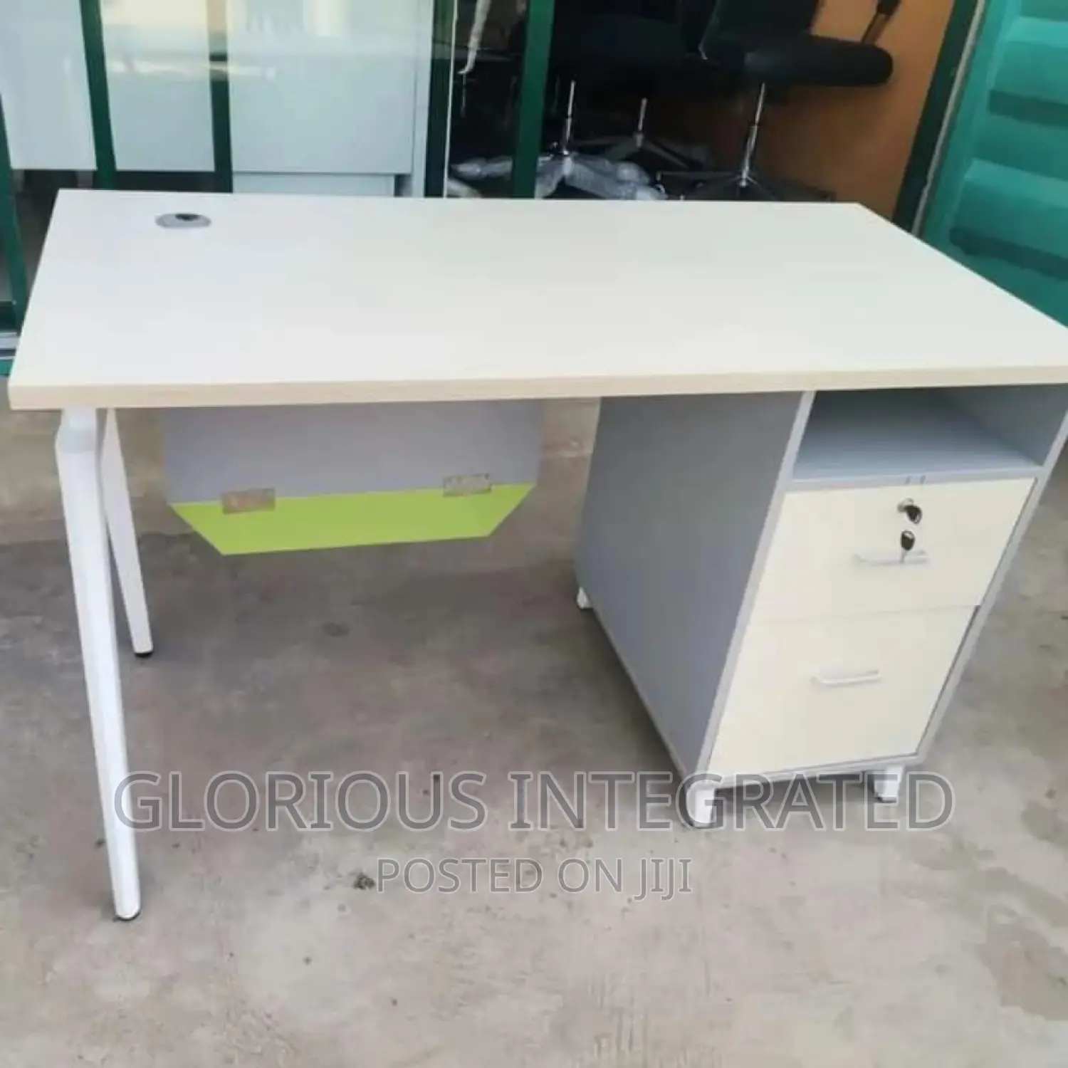 Office Desk