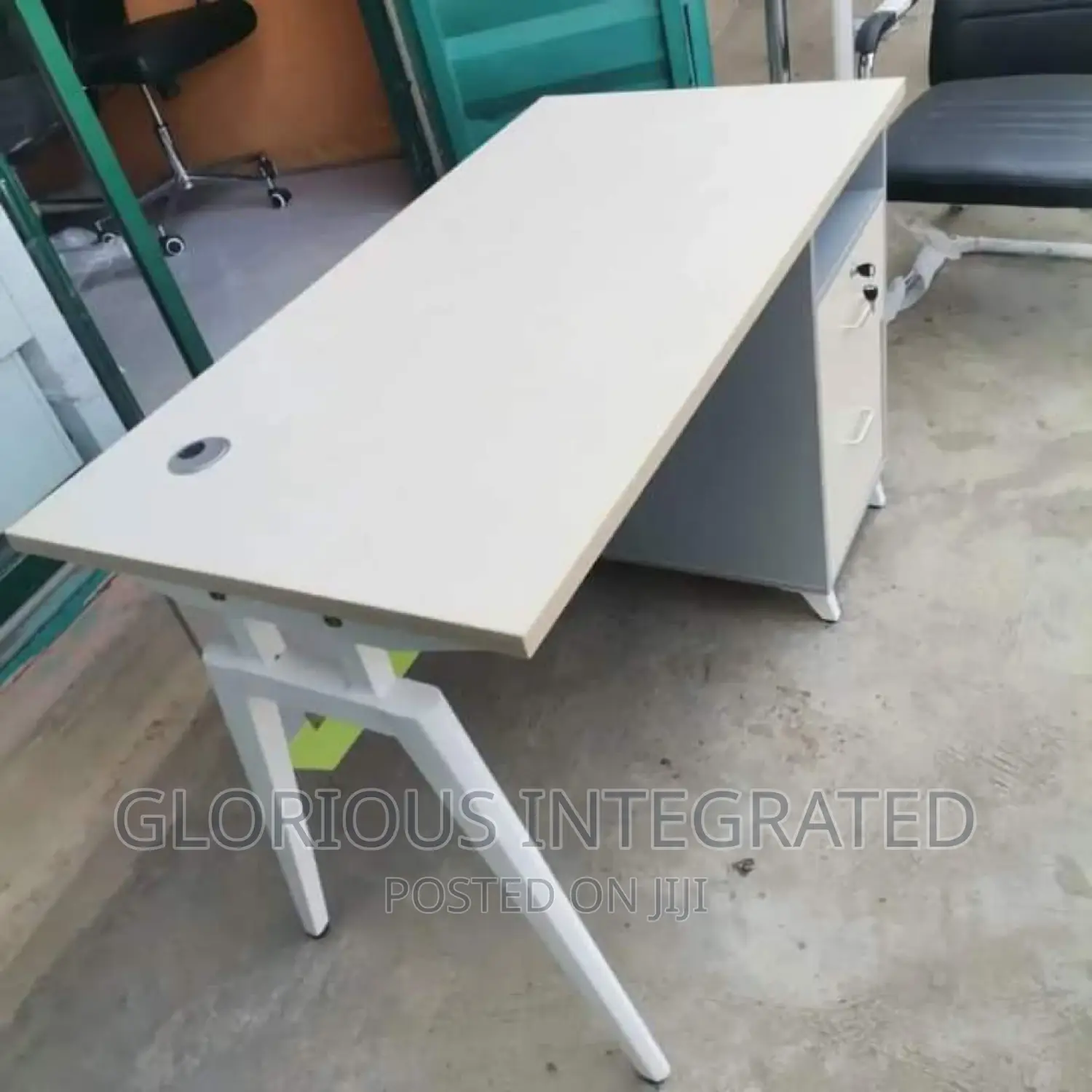 Office Desk